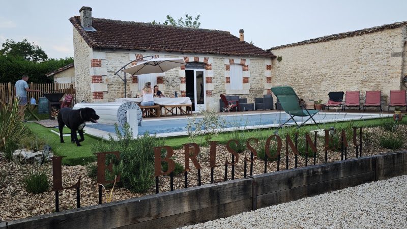 Le Brissonneau - visite de la truffière, cavage et dégustation — Saint-Saturnin