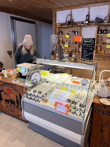 Bergerie des 2 Savoie - vente directe de fromages de brebis à Flumet - Cueillette & Agritourisme - Flumet