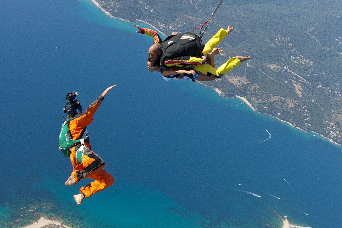 PACA PARACHUTISME — Saut en Parachute - Tandem — Le Cannet-des-Maures