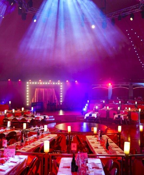 Cirque Imagine – Dîner-spectacle cabaret-cirque à Lyon — Dîners-spectacles et théâtre gastronomique — Vaulx-en-Velin