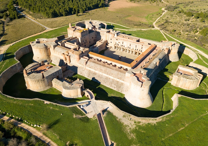 Forteresse de Salses — Visiter un château — Salses-le-Château
