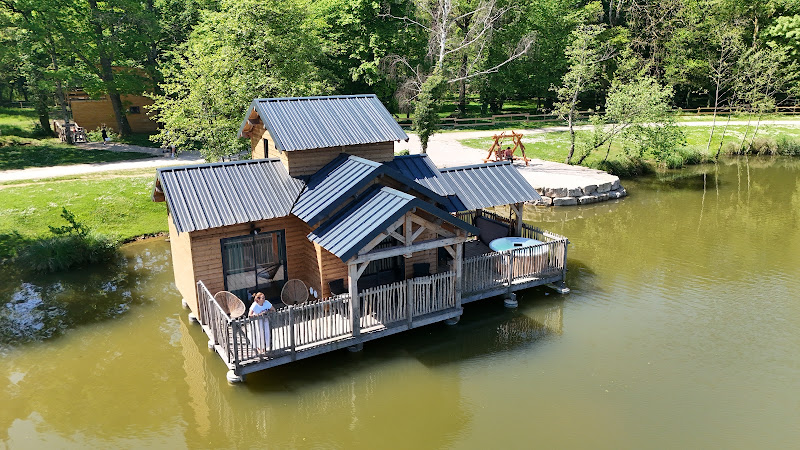 Location de rosalie au Domaine de la Dombes — Saint-Paul-de-Varax
