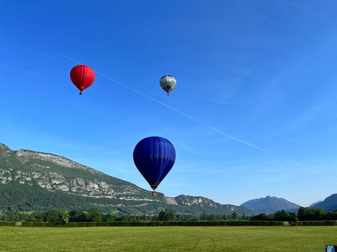 Aero Mountains
