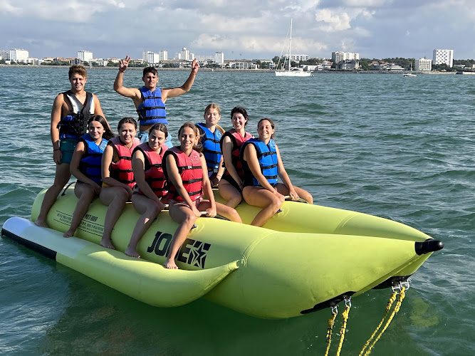 Bouée Tractée La Rochelle — Jeux nautiques — La Rochelle