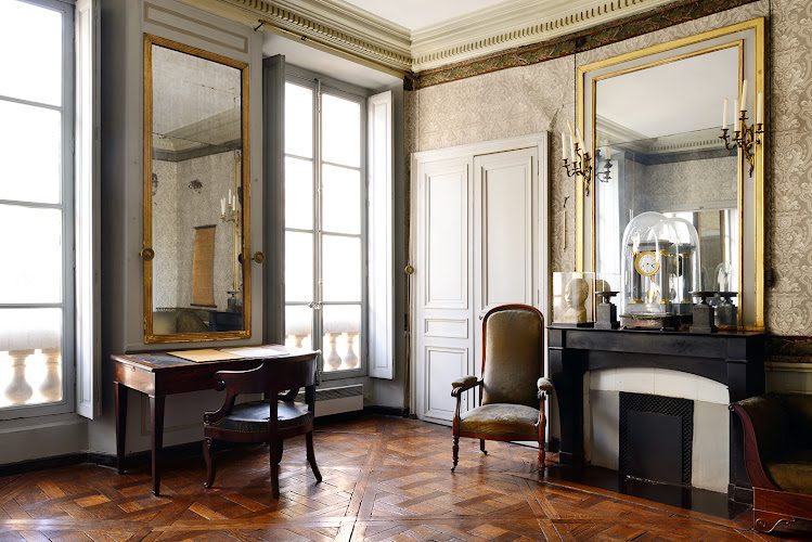 Maison d'Auguste Comte — Maisons de personnalités & demeures d'illustres — Paris