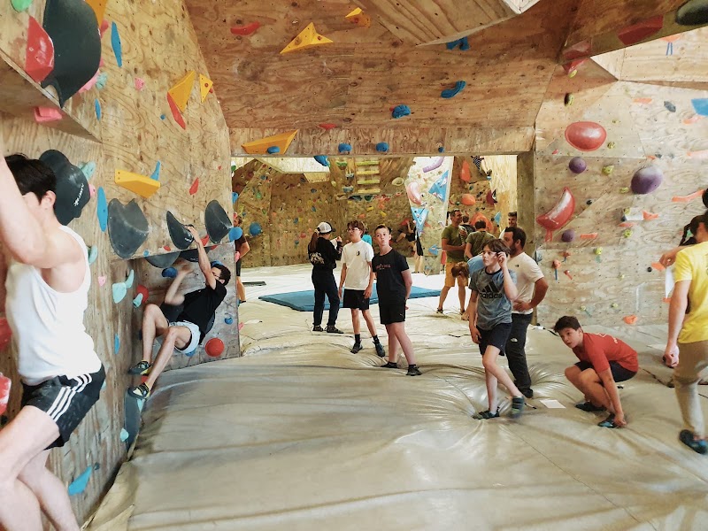 Bloc'n Roll Escalade — Parcours d'escalade en intérieur — L'Union
