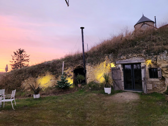 La Grotte du Moulin — Logements Troglodytes (Maisons creuséees, Grottes aménagées,...) — Noyers-sur-Cher