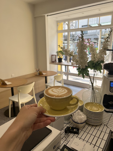 Café Céramique l'Entre-Pots Vannes — Vannes