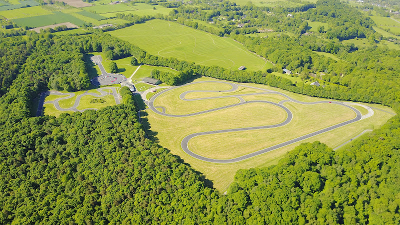 Circuit Automobile E . I . A . Espace International Automobile — Stage de pilotage enfant — Pont-l'Évêque