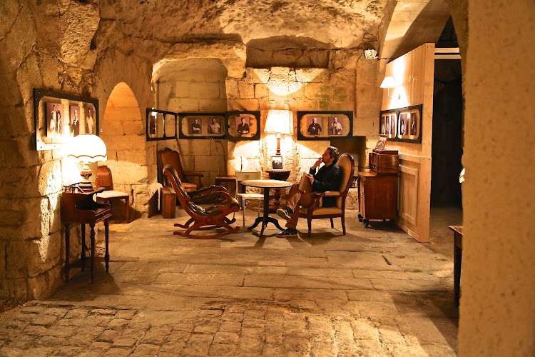 Cave Robert et Marcel