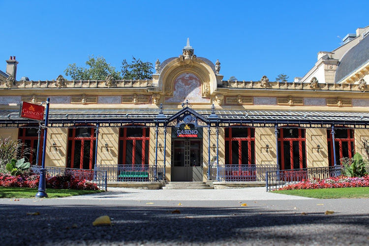 Casino Tranchant Néris-les-Bains — Néris-les-Bains