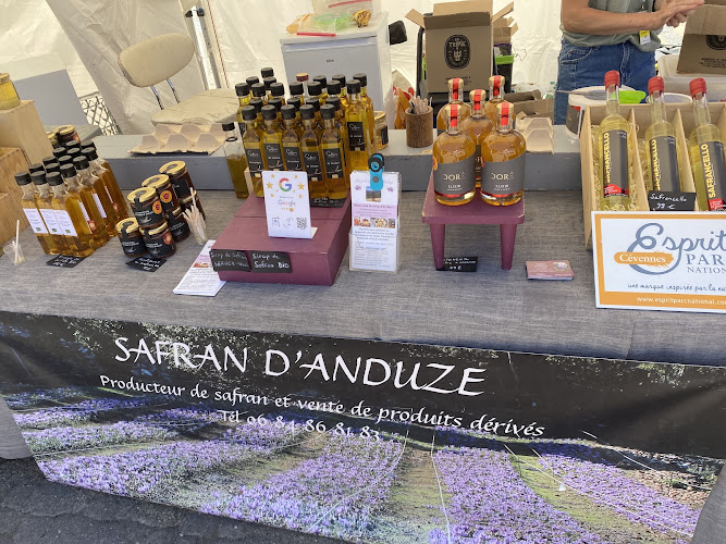 Safran d’Anduze — rencontre avec le producteur et dégustation à Saumane — Rencontre & dégustation chez le producteur — Saumane