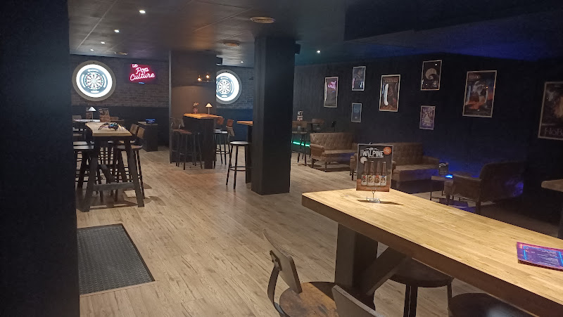 le Pop Culture - Bar - Fléchettes 2.0 - Quiz game - Karaoké box — Gap