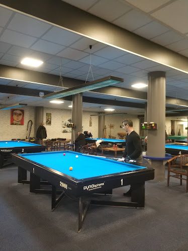 Académie de Billard Courbevoie-La Défense - 10 billards français & blackball — Billard, pool & snooker — Courbevoie