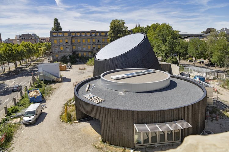 Planétarium du Jardin des sciences - ciel immersif à Strasbourg - Musées de sciences et technologies - Strasbourg