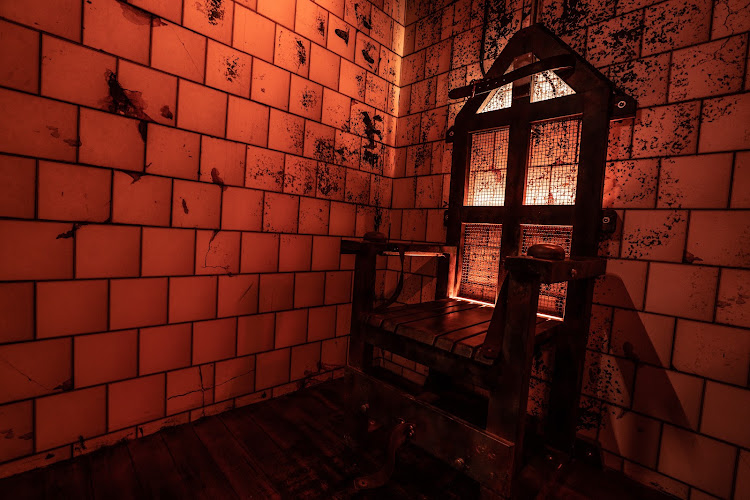 Prison Island Clermont-Ferrand — Action Game & Parcours de Défis en Équipe — Aubière
