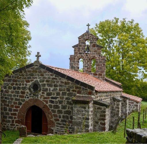 Chapelle Saint-Roch de Montbonnet - halte du GR65 à 1 077 m — Patrimoine — Bains