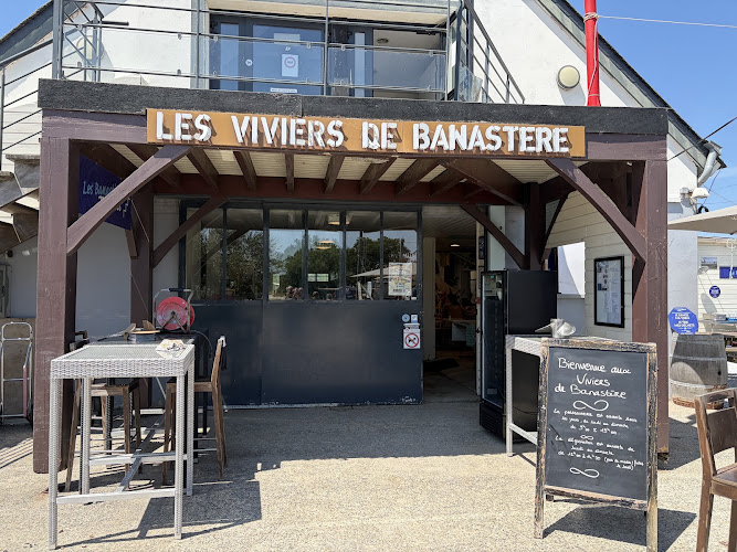 Viviers de Banastère — chantier ostréicole et dégustation dans le Morbihan — Le Tour-du-Parc