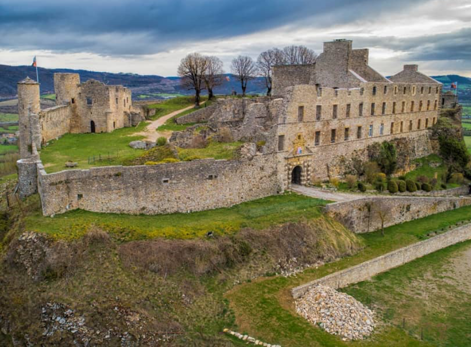 Château de Sévérac — Patrimoine — Sévérac-d'Aveyron