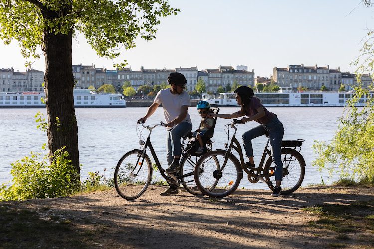 Véloce - Location & Découverte - Location de vélo - Bordeaux