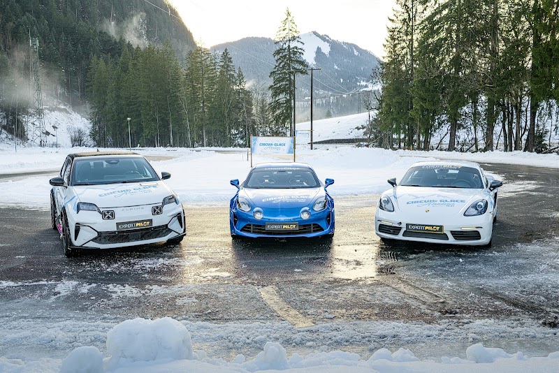 Stage de conduite glisse IceControl au Circuit Glace Abondance — Abondance