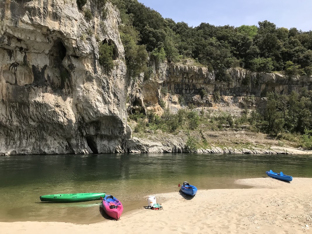 Action Midi Sport - Descente de l’Ardèche en canoë — Canoë - Kayak — Vallon-Pont-d'Arc