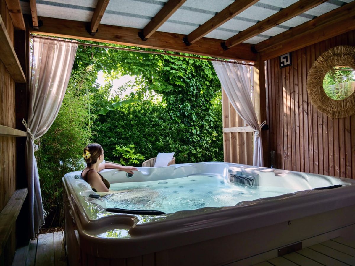 Camping resort la Forêt — Écolodges & chalets nature — Saint Jean de Monts