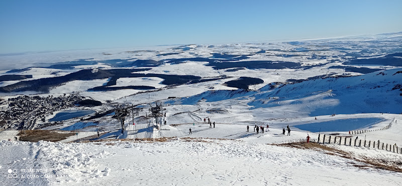Super-Besse, station d'hiver et estivale — Raquettes à neige — Besse-et-Saint-Anastaise