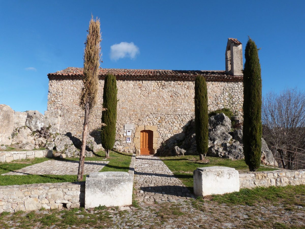 Chapelle Saint-Barthélemy - visite guidée sur les traces de Dior - Randonnée Urbaine avec Guide Historique - Montauroux