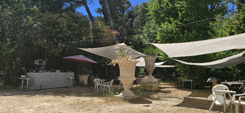 Le Spot de la maison blanche — Dîners-spectacles et théâtre gastronomique — Montpellier