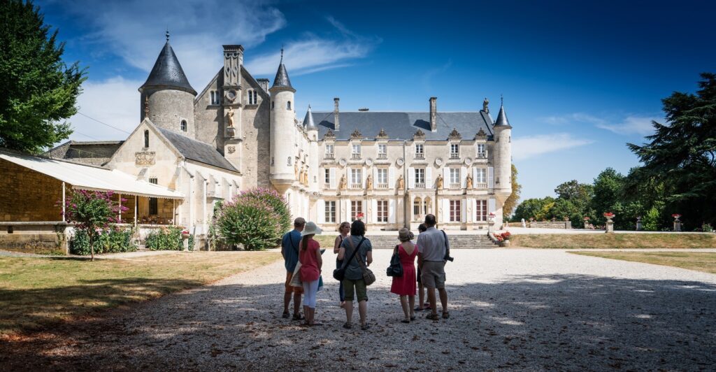 Château de Terre Neuve — Patrimoine — Fontenay-le-Comte