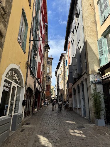 GR® 700 - Chemin de Régordane, du Puy-en-Velay à Saint-Gilles-du-Gard - Grandes randonnées & itinérances pédestres - Le Puy-en-Velay