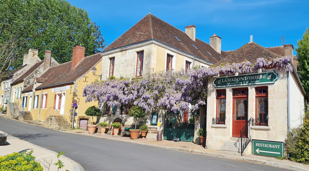 La Maison d’Horbé – restaurant-brocante dans le Perche — Cafés-brocantes & restaurants-brocantes — Belforêt-en-Perche