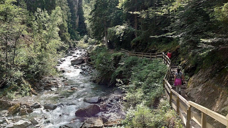 Gorges de la Diosaz / chemin suspendu — Les Houches