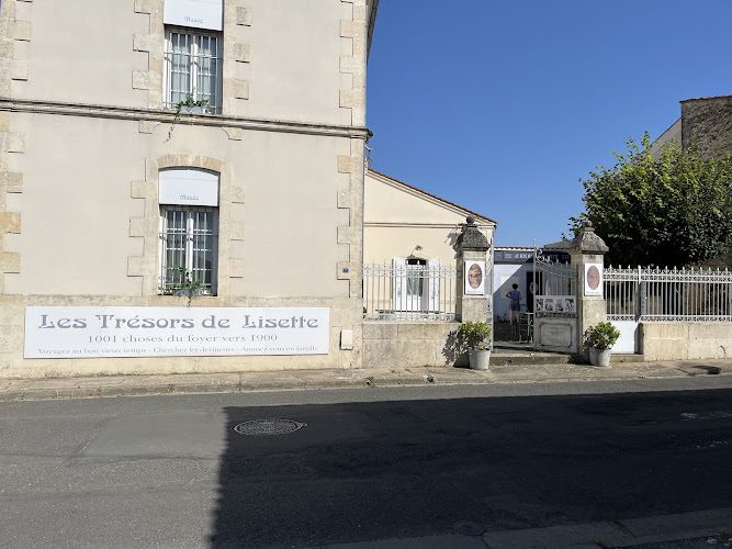 Trésors de Lisette — Musées insolites & curiosités — Archingeay