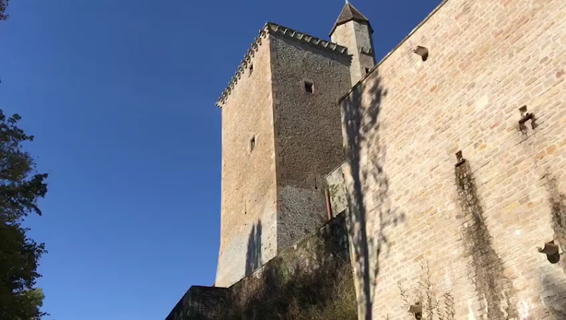 Château de Couches — Visiter un château — Couches