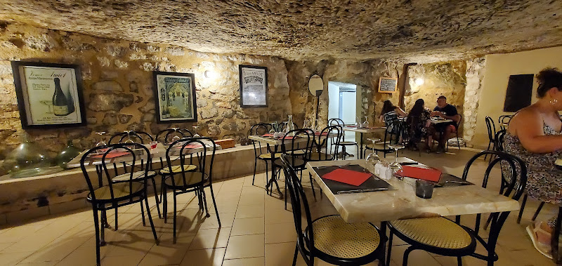 Restaurant Les pieds bleus — Restaurants insolites — Gennes-Val-de-Loire