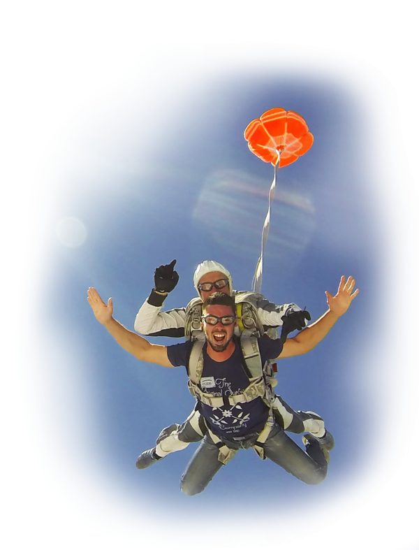 École Française de Parachutisme de Saumur — Saut en Parachute - Tandem — Saumur