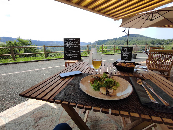 L’Épicurieux – restaurant panoramique à Bar en Corrèze — Restaurants avec vue — Bar