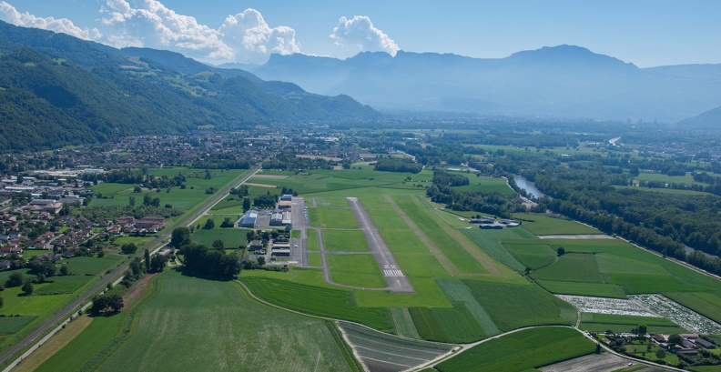 Mont-Blanc Hélicoptères Grenoble — Baptême de l'air - Hélicoptère — Le Versoud