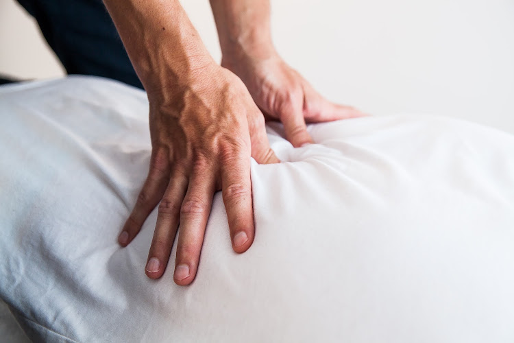 Shiatsu Santé - Corentin Laurent — Massage japonais & Shiatsu — Bordeaux