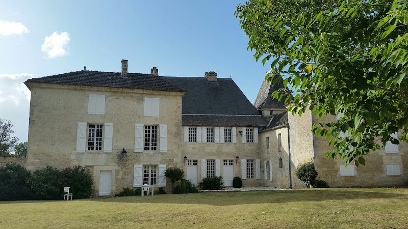 Château de Balzac — Visiter un château — Balzac