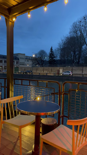 La Barge Restaurant — Restaurants insolites — Troyes