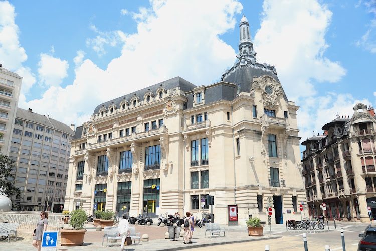 Office de Tourisme - Dijon Bourgogne Tourisme & Congrès - Randonnée Urbaine avec Guide Historique - Dijon