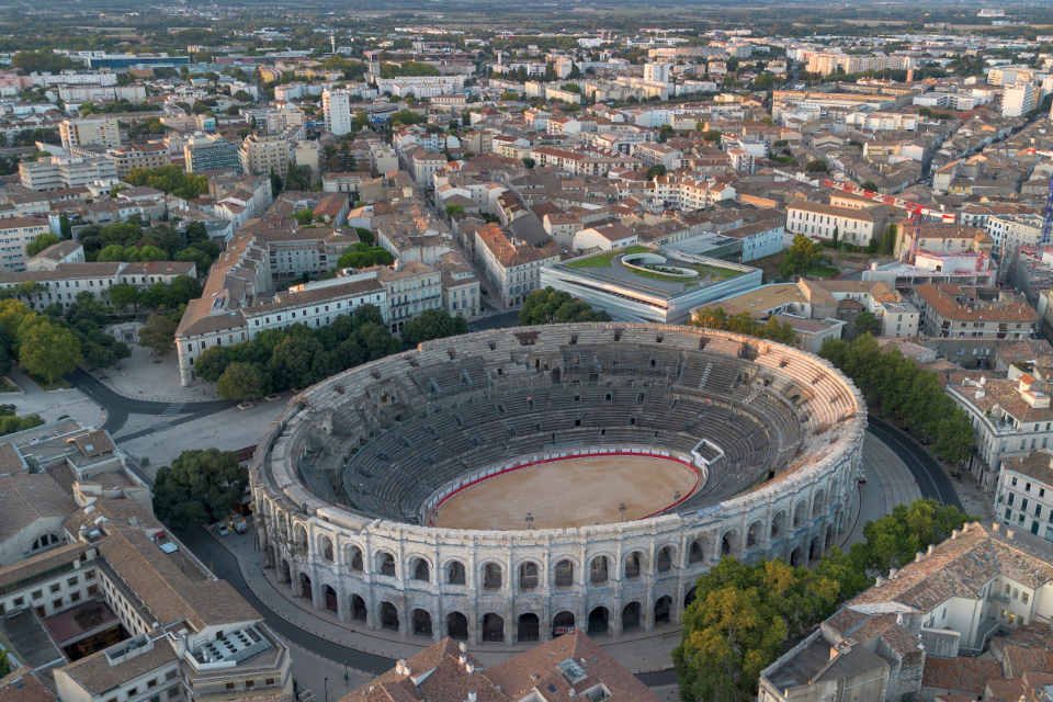 Nimeño II - Virtual Cache devant les arènes de Nîmes — Géocaching — Nîmes
