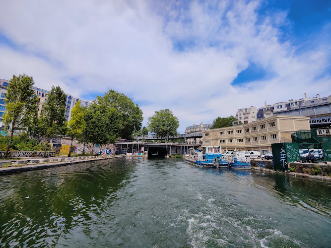Paris Canal Parc de la Villette