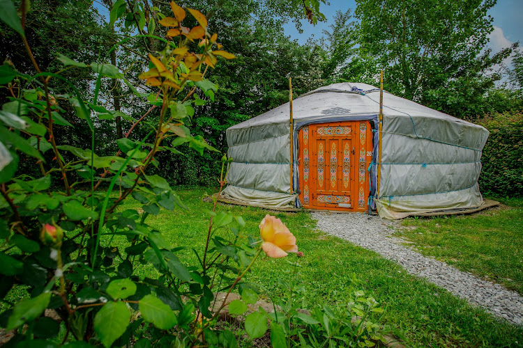 Camping Saint Malo | Hébergements insolites en Bretagne — Yourtes & Tipis — Saint-Benoît-des-Ondes
