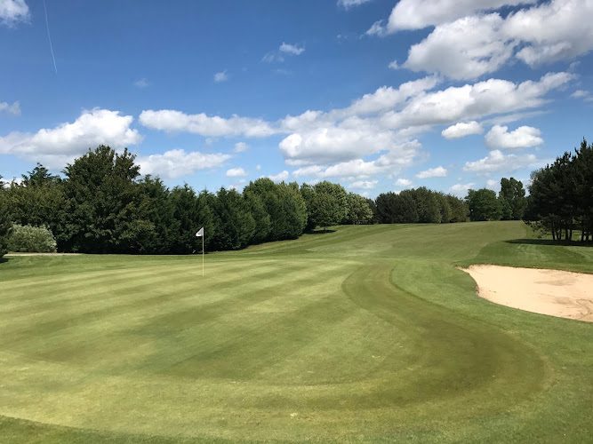 UGOLF Golf de Sénart (golf Ile de France - golf Essonne) — Parcours de Golf — Saint-Pierre-du-Perray