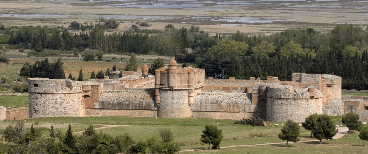 Forteresse de Salses — Visiter un château — Salses-le-Château