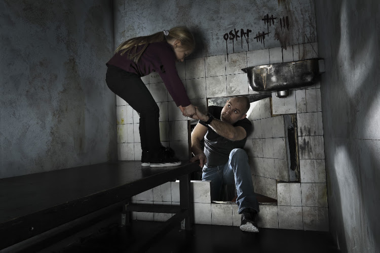 Prison Island Lyon OL Vallée — Action Game & Parcours de Défis en Équipe — Décines-Charpieu